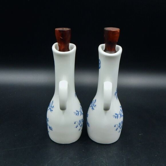 Royal Worcester Rhapsody Oil Vinegar Cruet Set Stoppers 7 In England White Blue - Picture 4 of 8